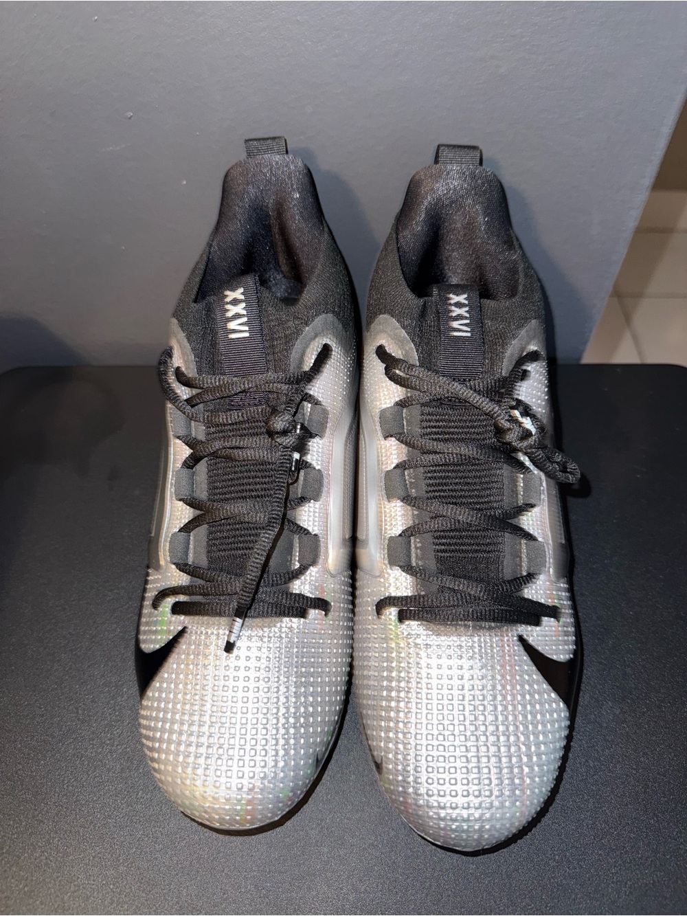 NWOT Nike Alpha Menace 4 Elite Saquon Barkley Football Cleats Men’s Size 9 - Picture 3 of 8